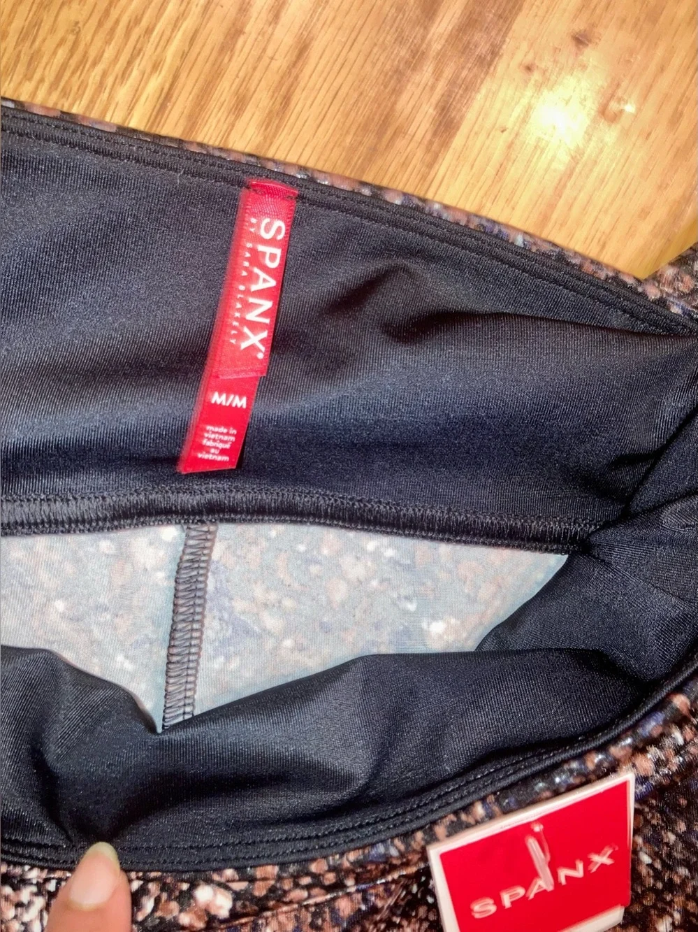 SPANX Snakeskin Patterned Leggings Women's Black Multi-Color  MED  NWT  MSRP $98